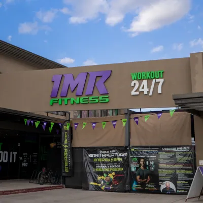 Fachada 1MR Fitness Workout 24/7